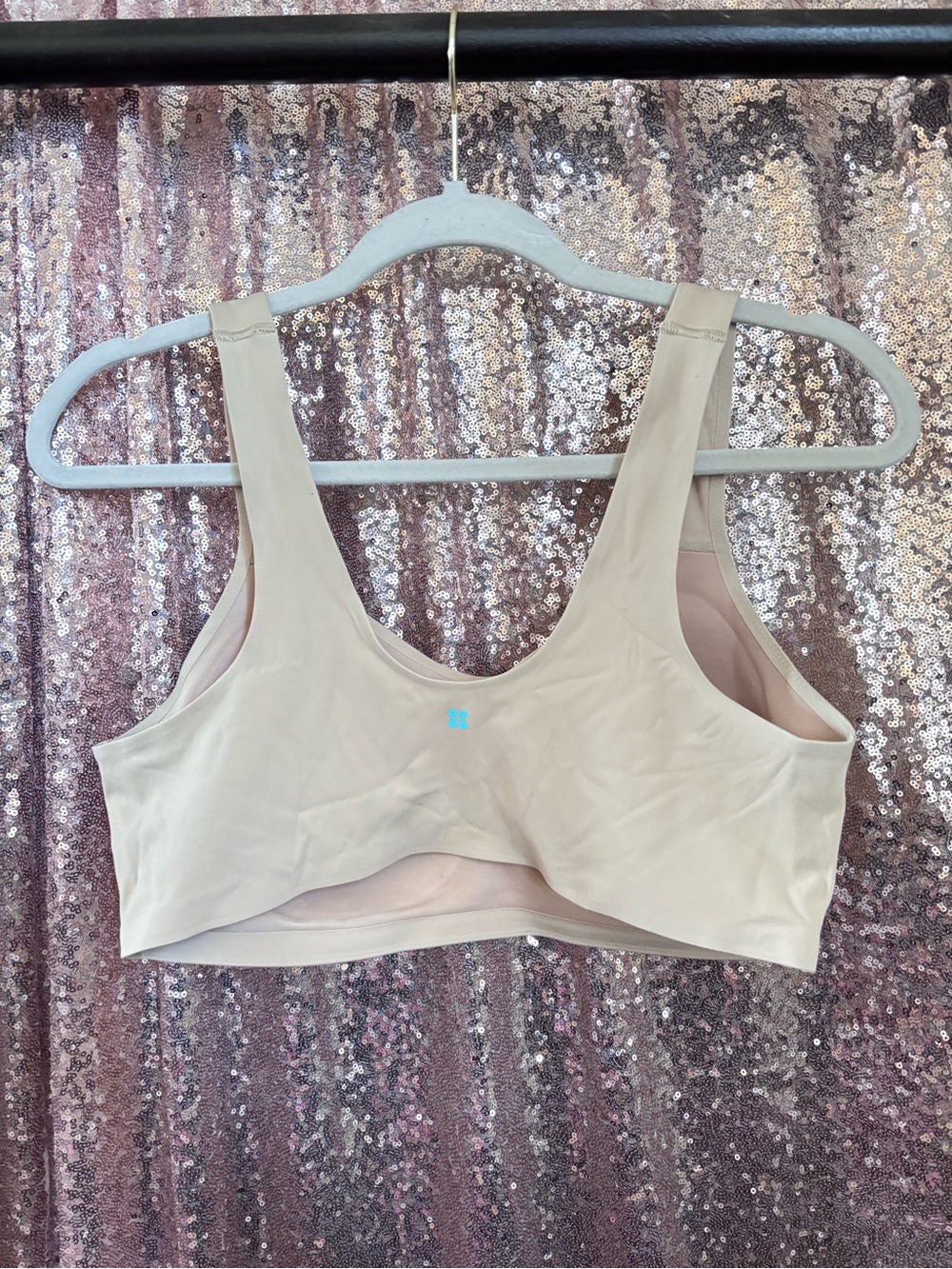 HUUG Daily Embrace Nude Pullover Bra Chai wide strap Size Large - Picture 4 of 7